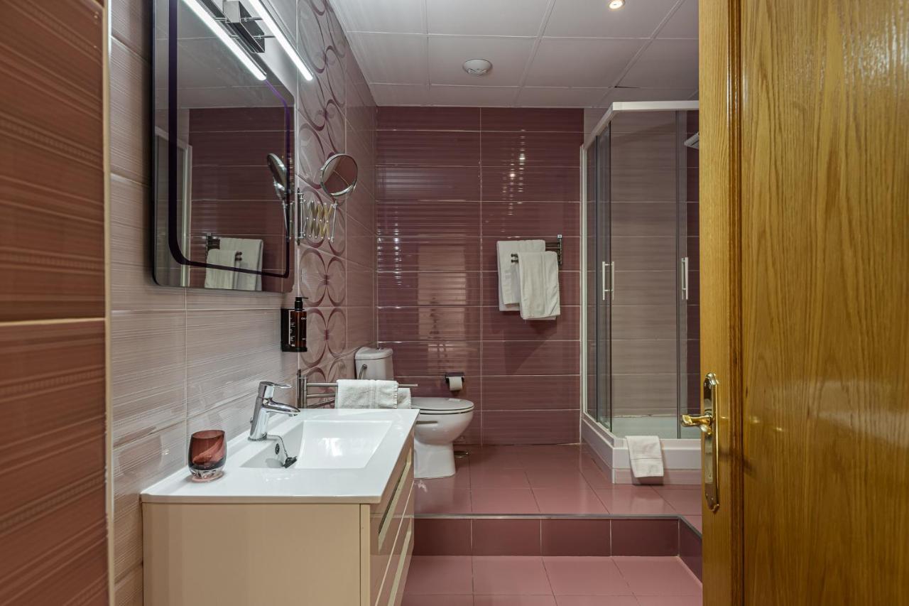 Waou Apartamentos En Sol Deluxe 2 Мадрид Екстериор снимка