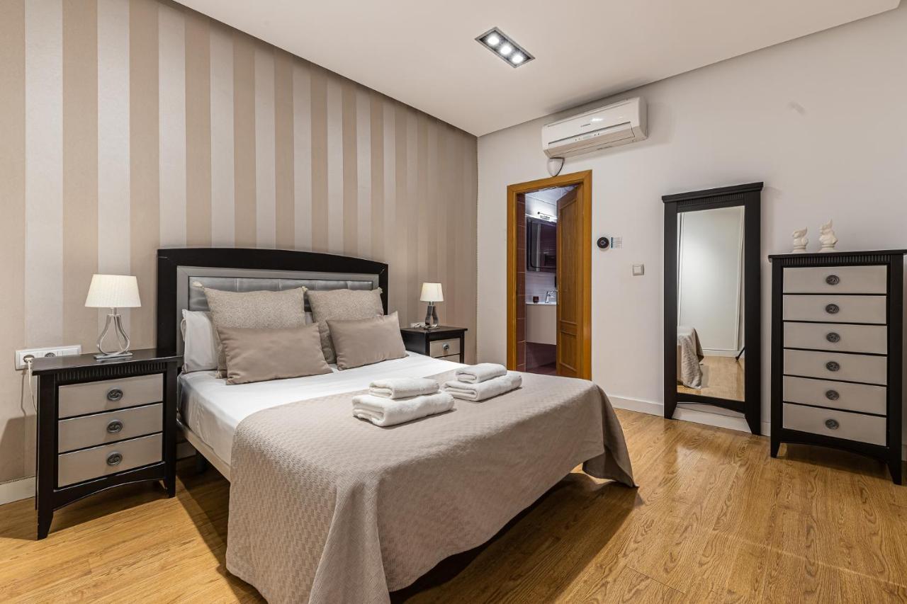 Waou Apartamentos En Sol Deluxe 2 Мадрид Екстериор снимка